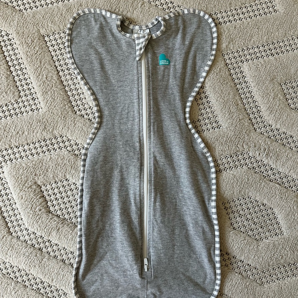 Love to Dream Swaddle Up